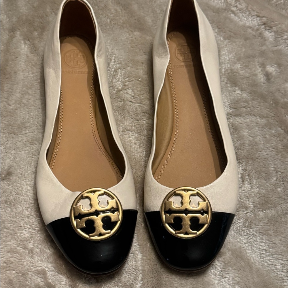 Tory Burch Black and Cream Flats with Gold Logo